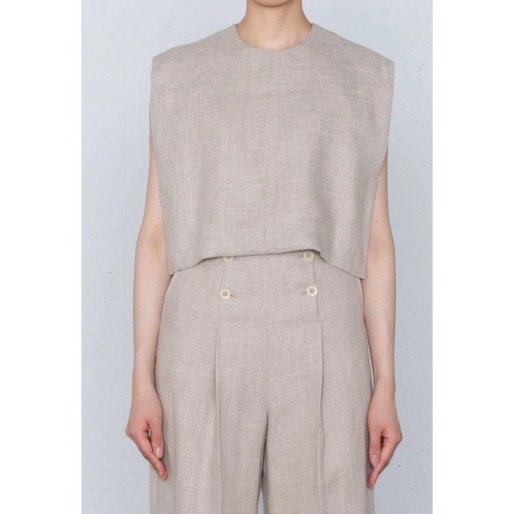 HYKE Linen Crop Top Sleeveless Blouse Japan Beige